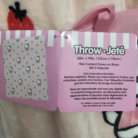 Hello kitty throw - Picture 2 of 3